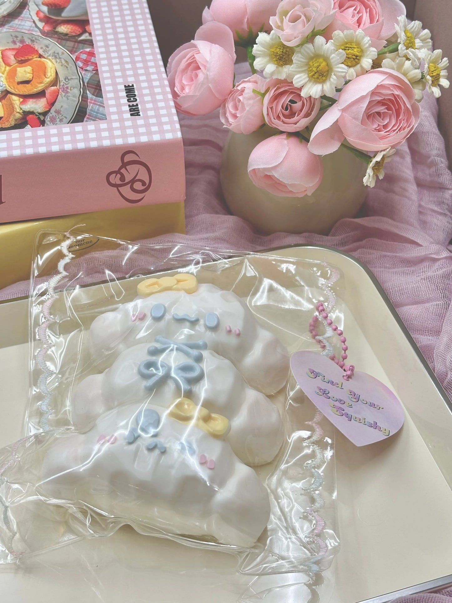 Cinnamoroll Taba Squishy Toy - Find Your Love