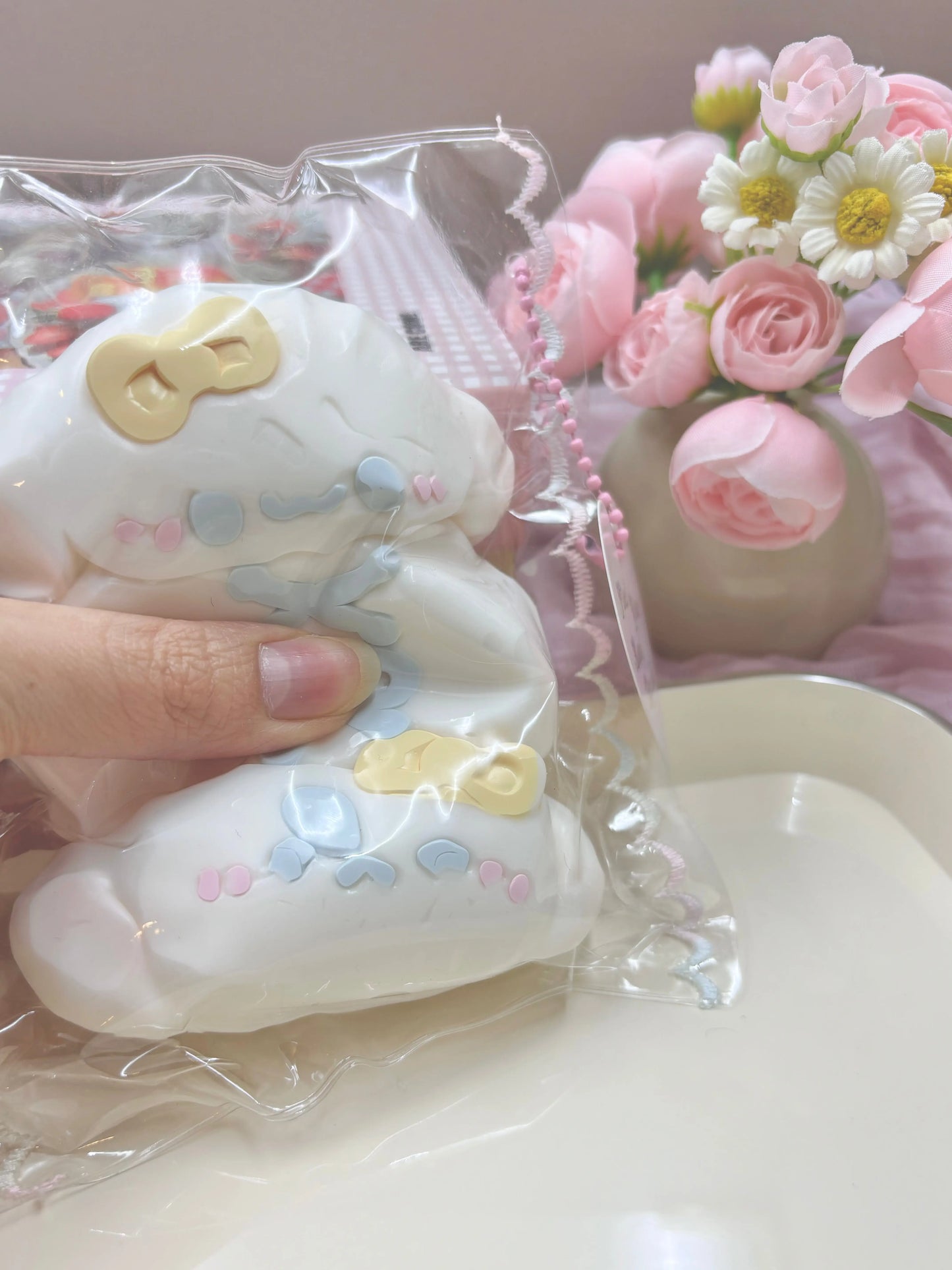 Cinnamoroll Taba Squishy Toy - Find Your Love