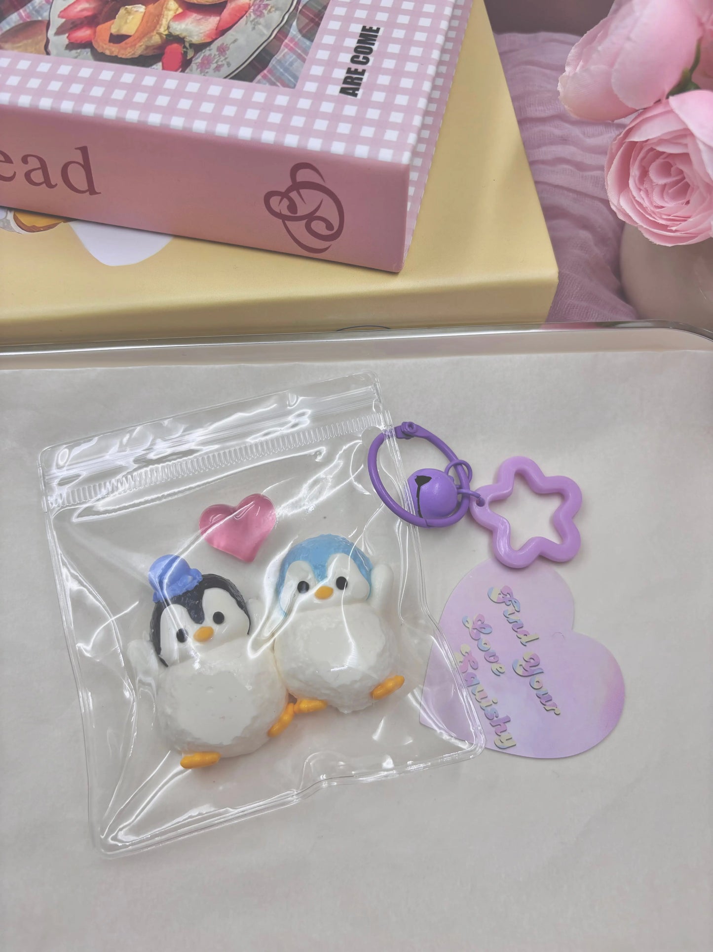 Penguin Friends Taba Squishy Toy - Find Your Love