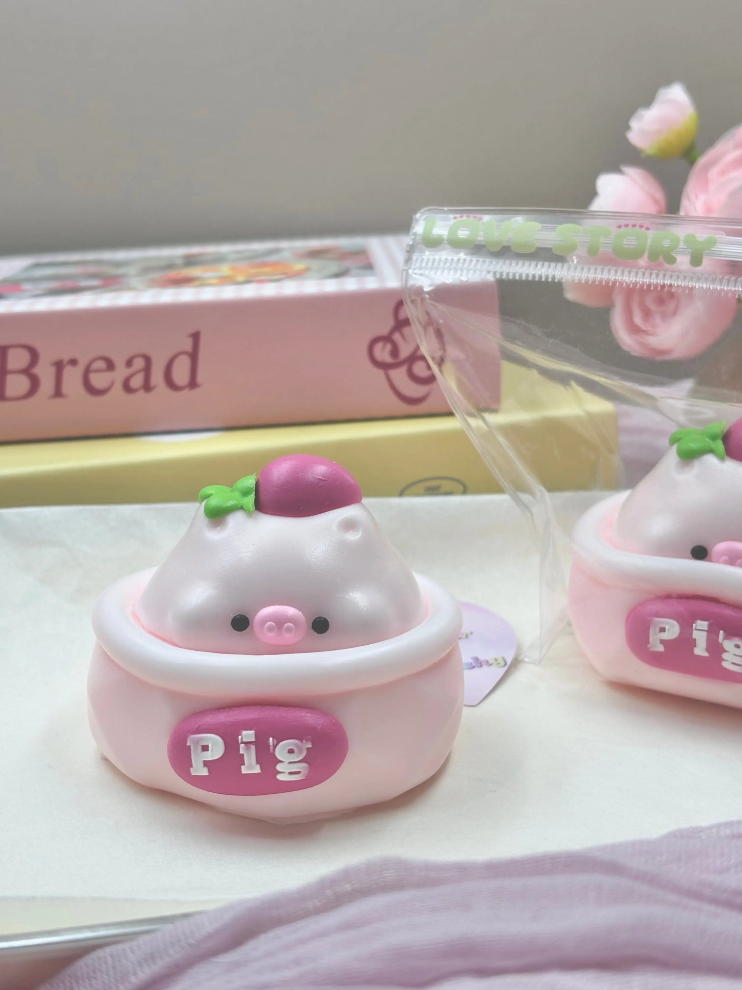 Pig Bowl Taba Squishy Toy - Find Your Love