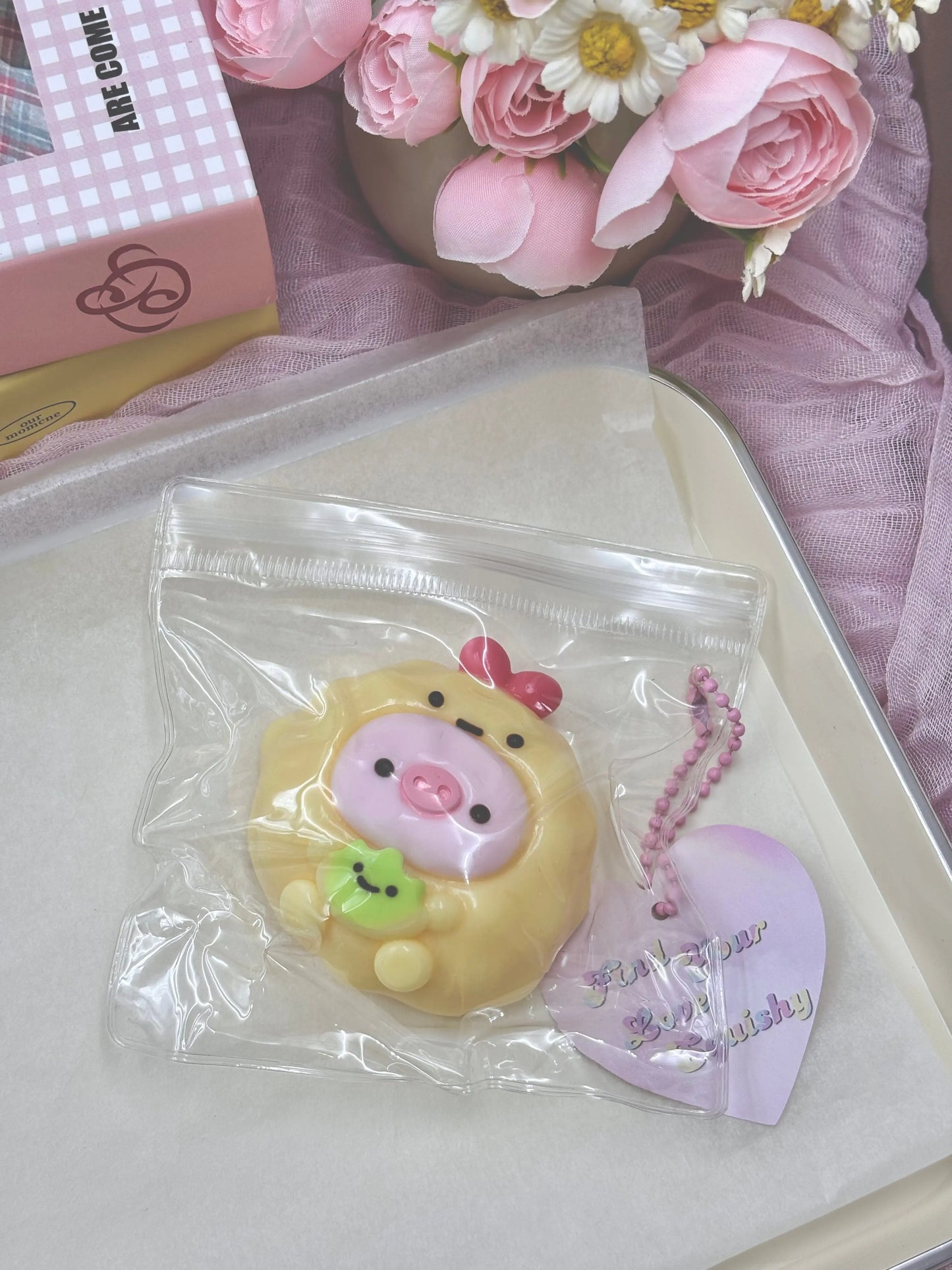 Sumikko Gurashi Taba Squishy Toy - Find Your Love