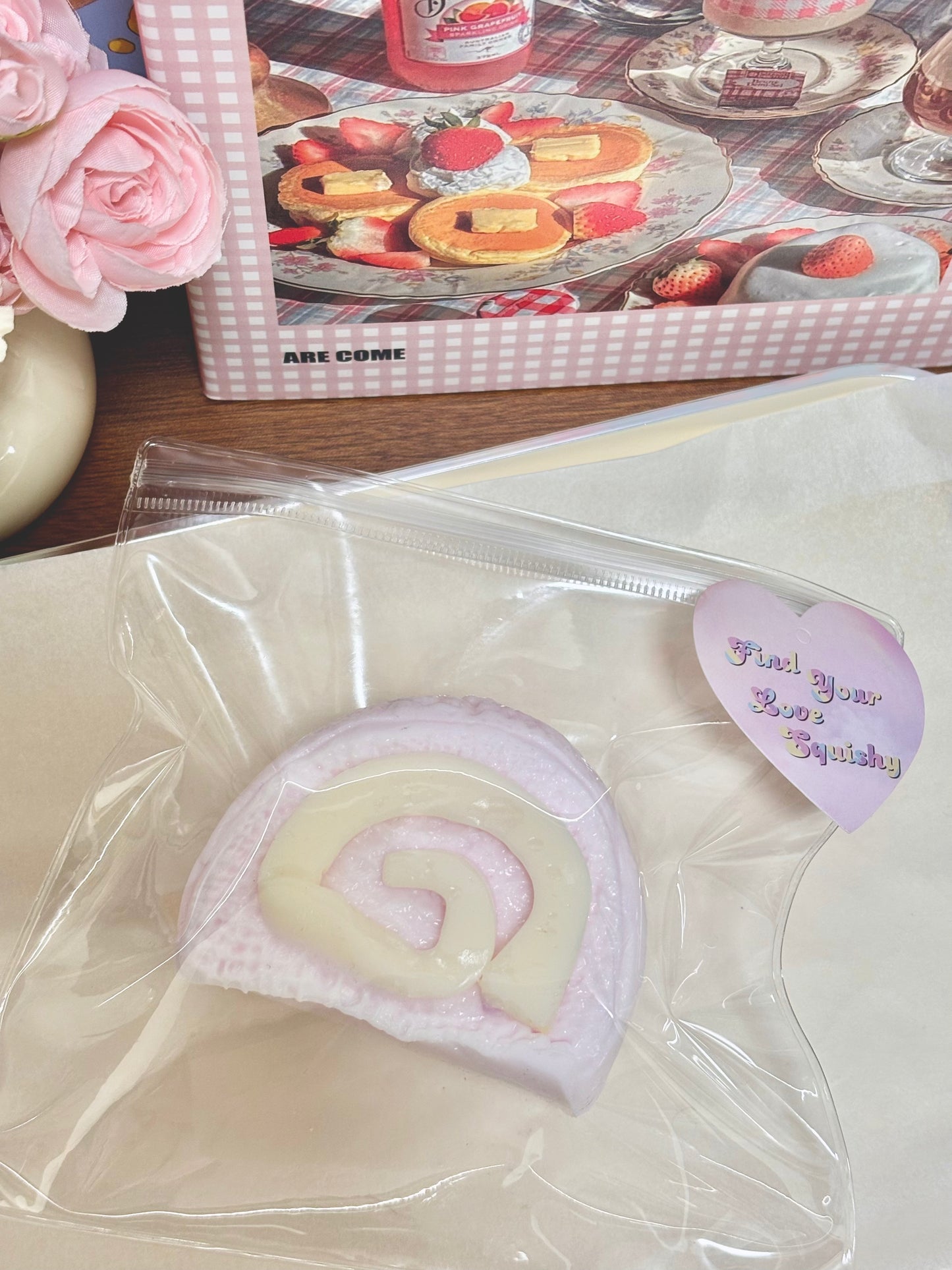 Swiss Roll Taba Squishy Toy