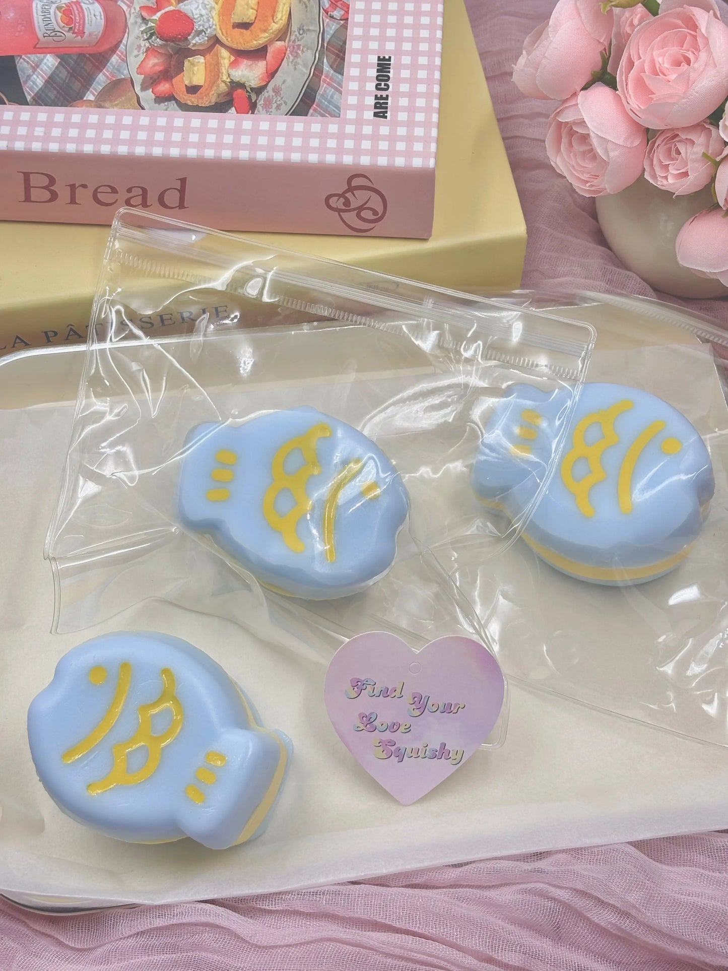 Taiyaki Fish Cake Taba Squishy Toy - Find Your Love