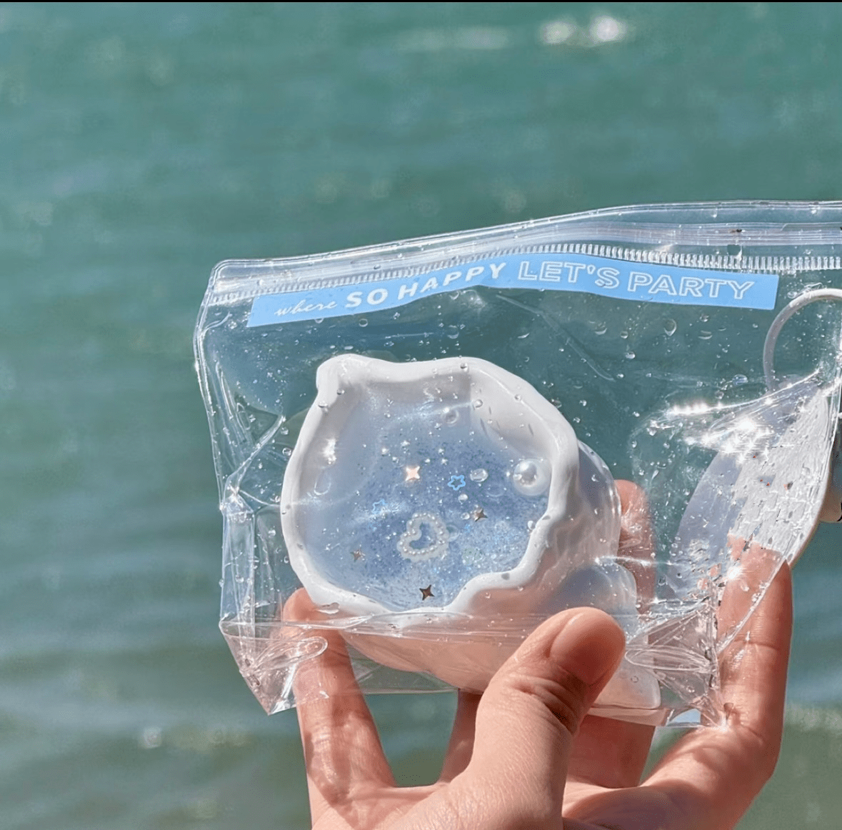 Blue Glitter Gel Seashell Squishy Toy - Find Your Love Squishy