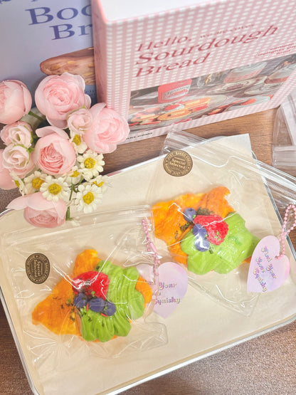 Croissant Taba Squishy Toy