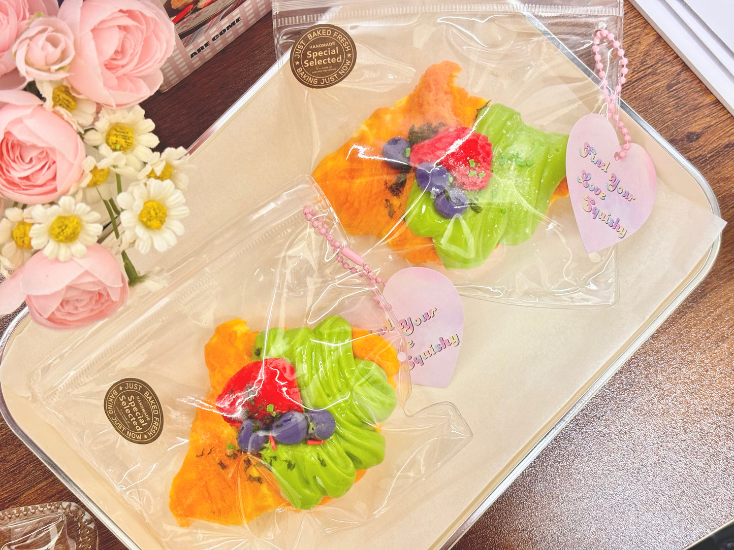 Croissant Taba Squishy Toy