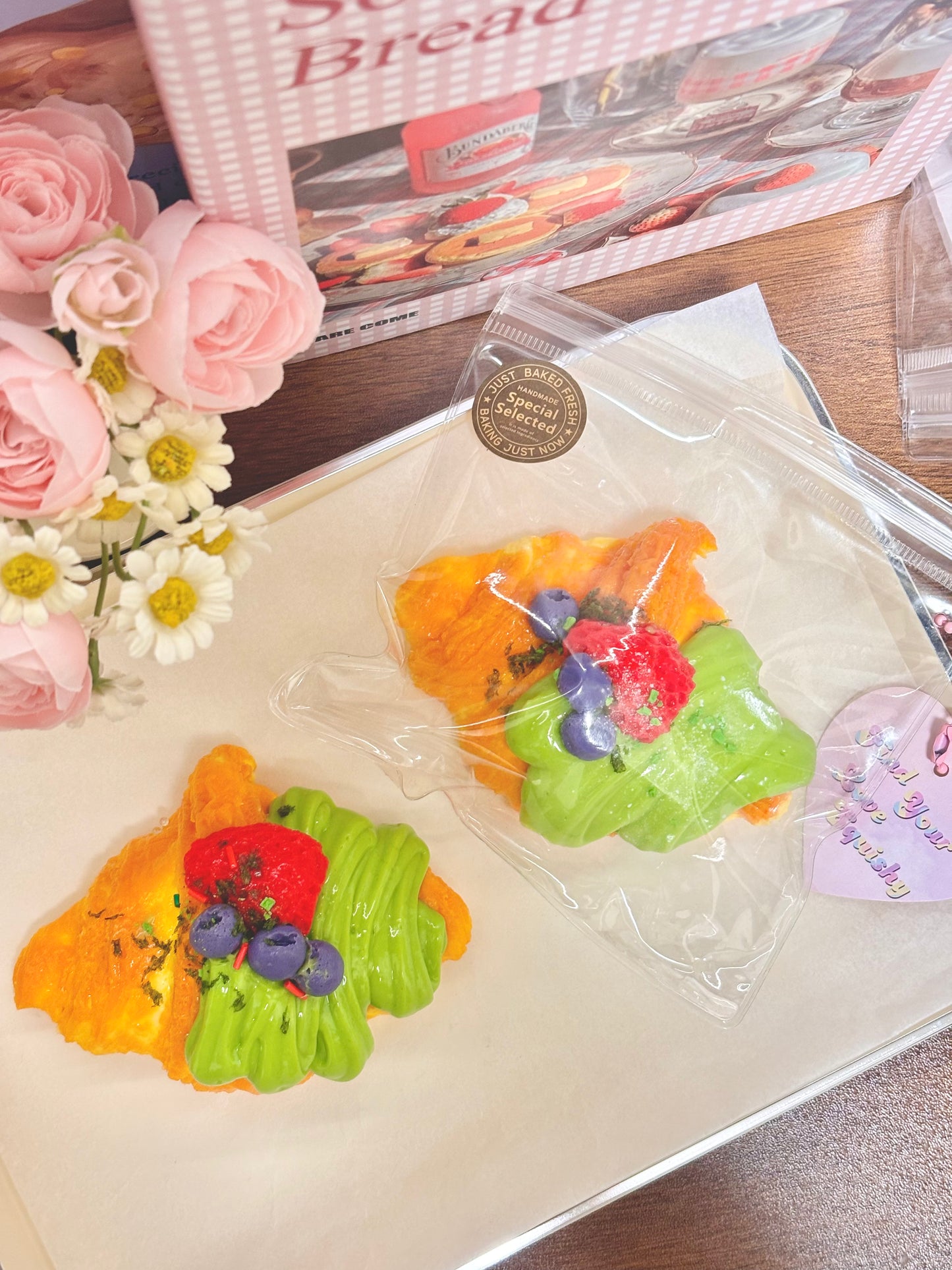 Croissant Taba Squishy Toy