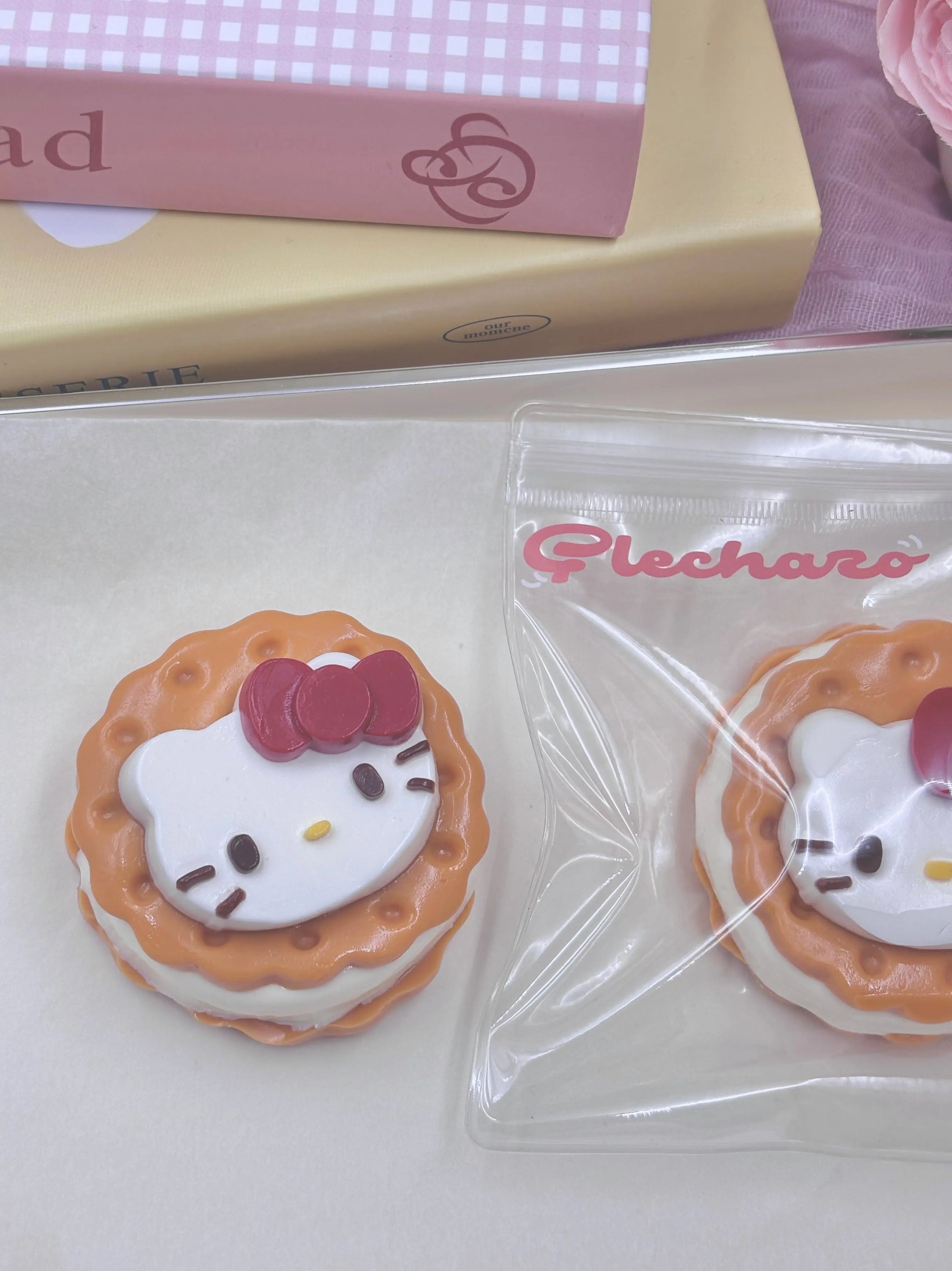 Hello Kitty Biscuit Taba Squishy Toy - Find Your Love