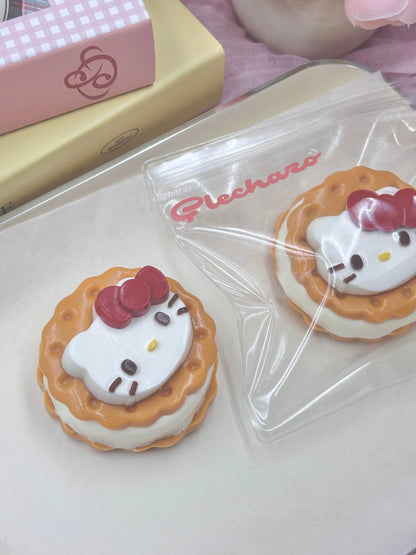 Hello Kitty Biscuit Taba Squishy Toy - Find Your Love