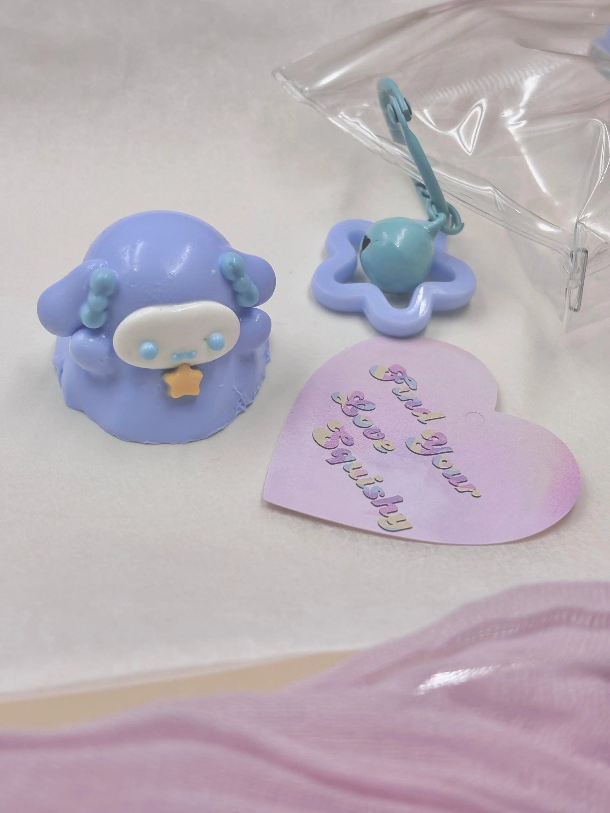 Mini Cinnamoroll Taba Squishy Toy - Find Your Love