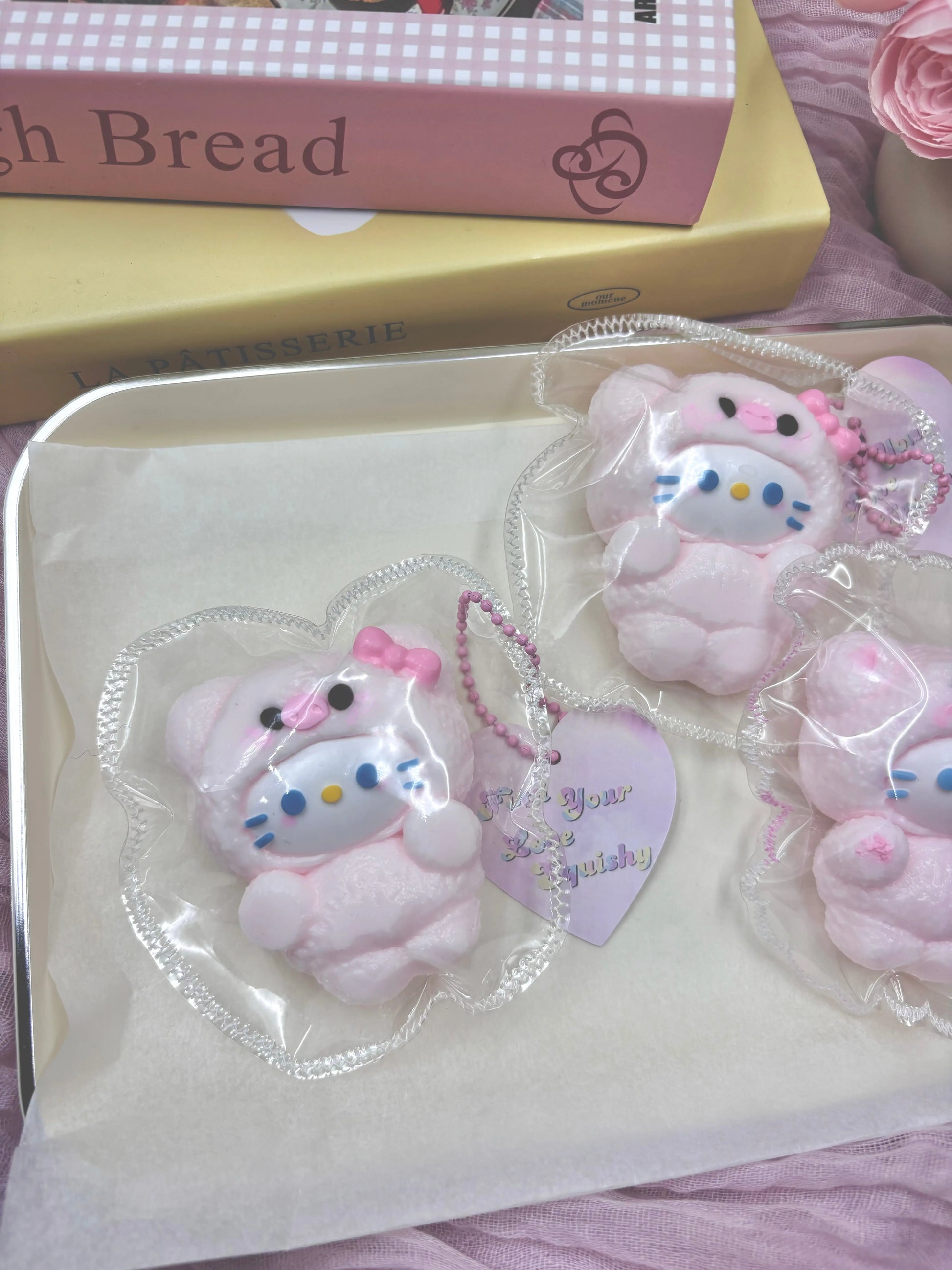 Pig Hello Kitty Taba Squishy Toy - Find Your Love