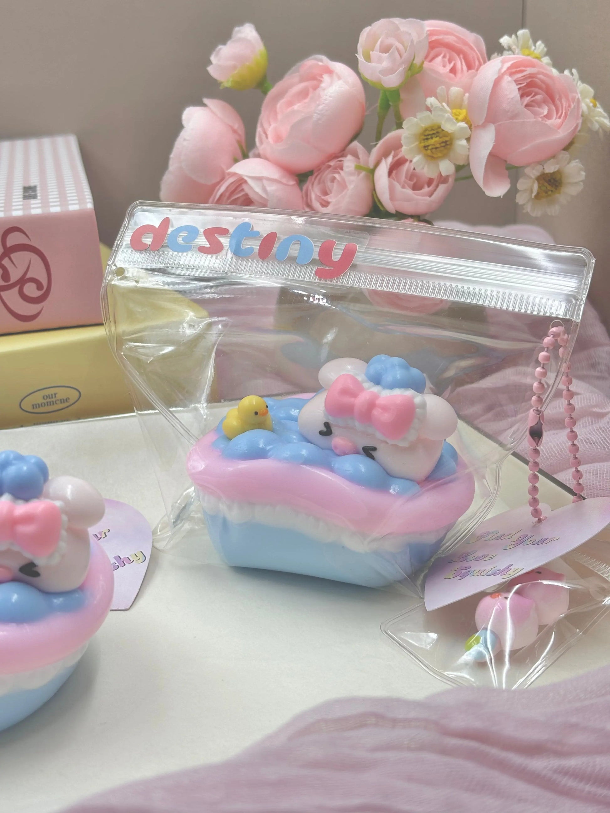 Pig In Bath Taba Squishy Toy - Find Your Love