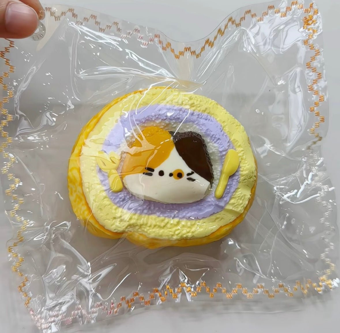 Cat Roll Cake Taba Squishy - Find Your Love Squishy