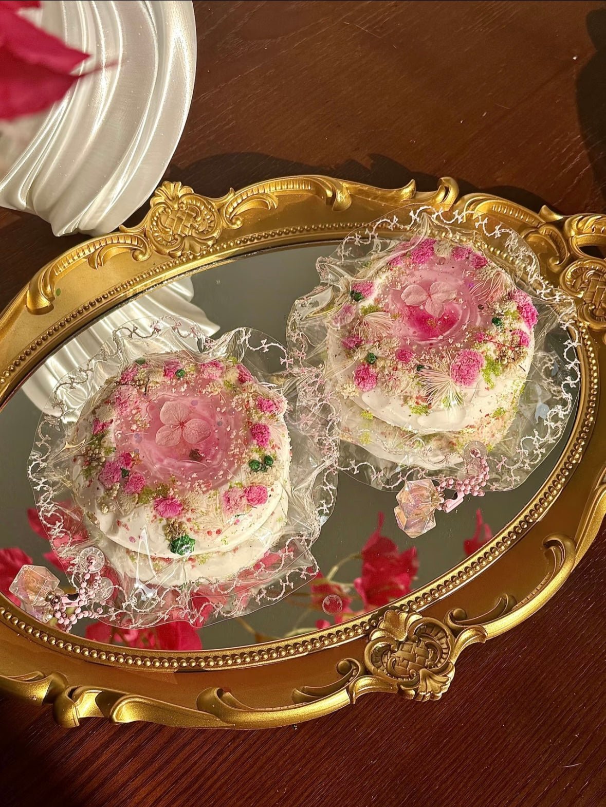 Glitter Gel Flower Pool Squishy Toy - Find Your Love Squishy