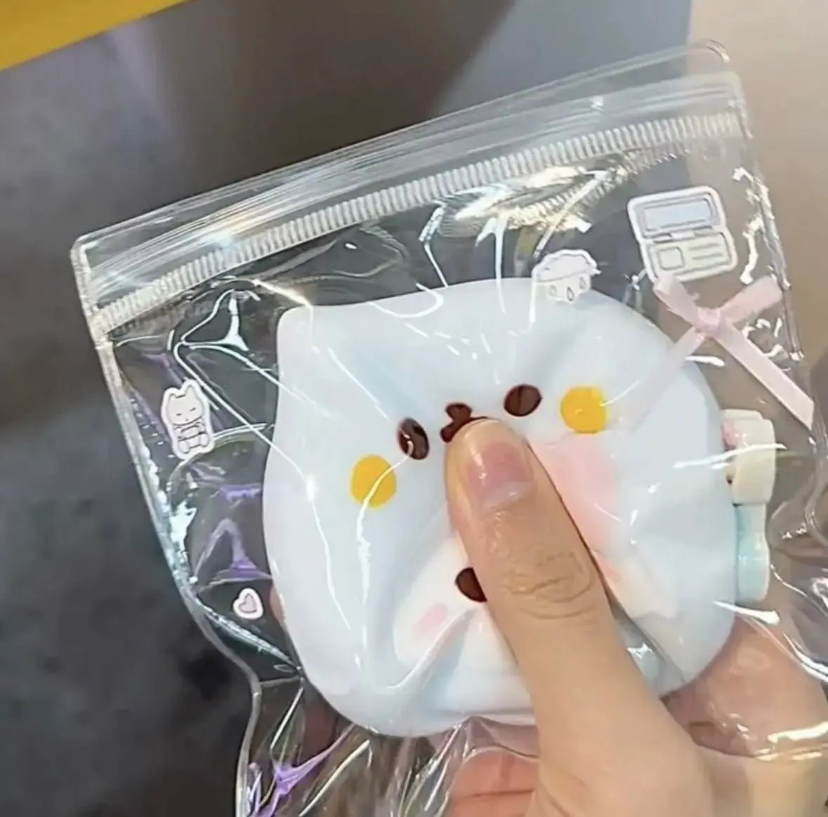 Qoo Hello Kitty Taba Squishy Toy - Find Your Love
