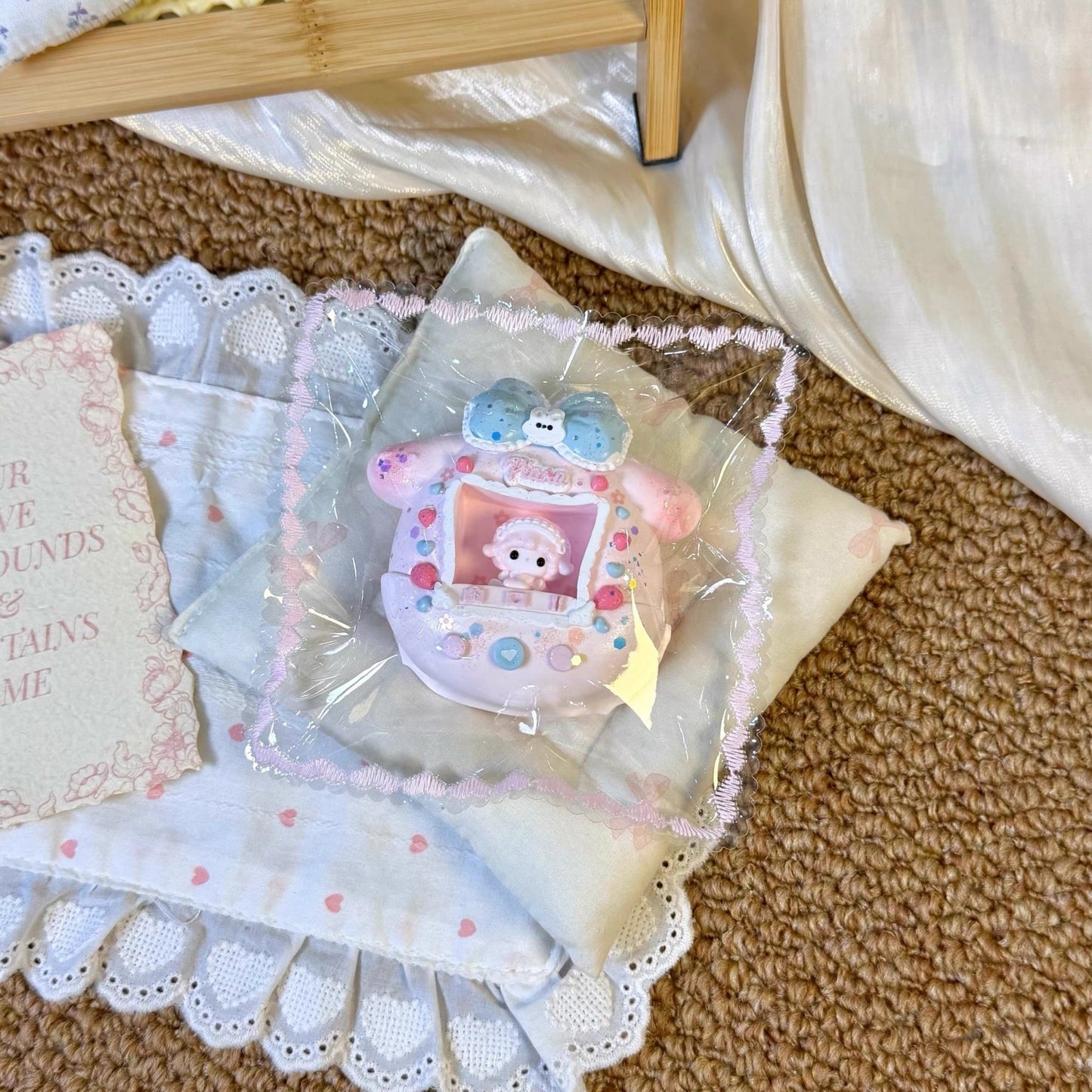 Sanrio Cartoon Tamagotchi Taba Squishy Toy - Find Your Love Squishy