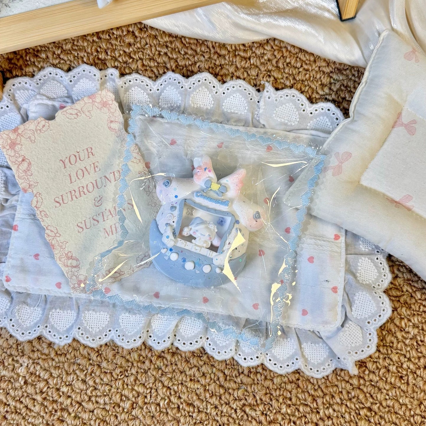 Sanrio Cartoon Tamagotchi Taba Squishy Toy - Find Your Love Squishy