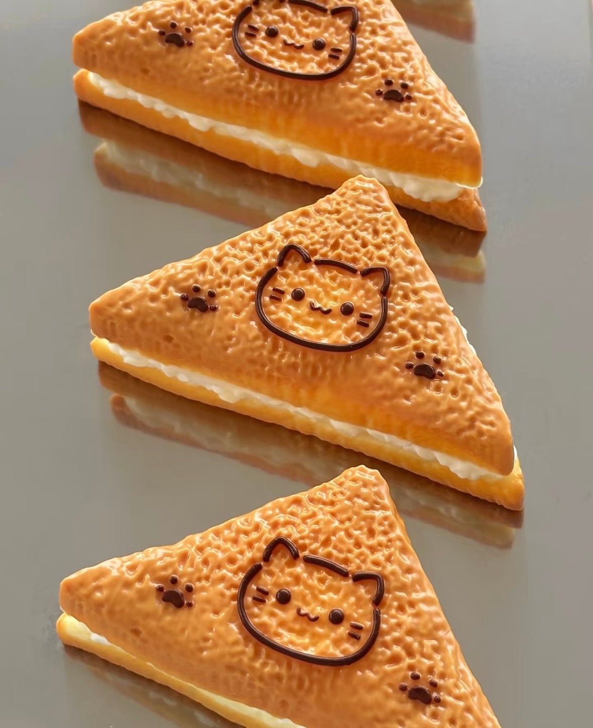 Toast Cat Taba Squishy Toy(1pc) - Find Your Love