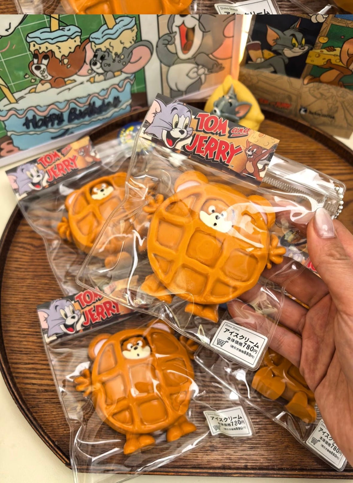 Tom and Jerry Waffle Taba Squishy Toy - Find Your Love Squishy
